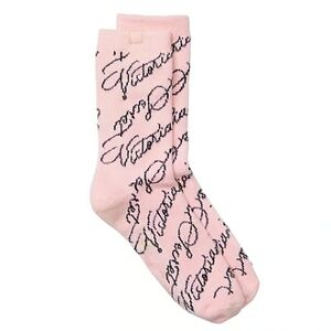 🩷 VICTORIA'S SECRET Pink VS Script COZY FLEECE SOCKS 🩷